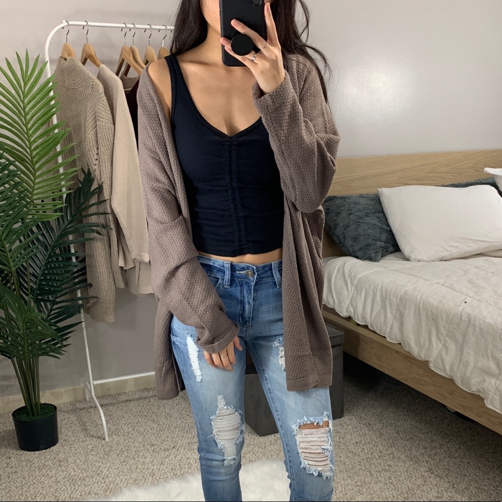 🆕 Madeline - Mocha Lightweight Cardigan - Picture 3 of 7